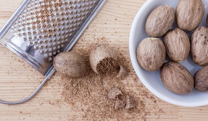 Jak využít muškátový oříšek a květ Jak využít muškátový oříšek a květ