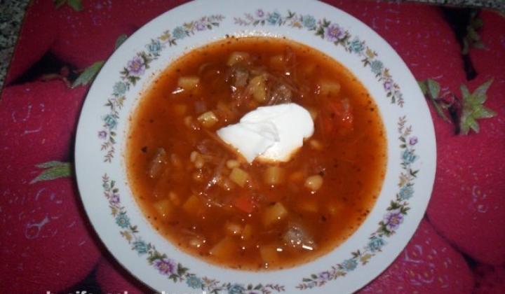 Domácí boršč | recept na vydatnou polévku