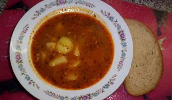 Domácí gulášová polévka | recept