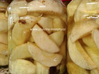 Jablečný kompot na zimu | recept 