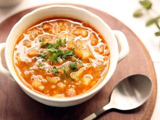 luštěninová polévka